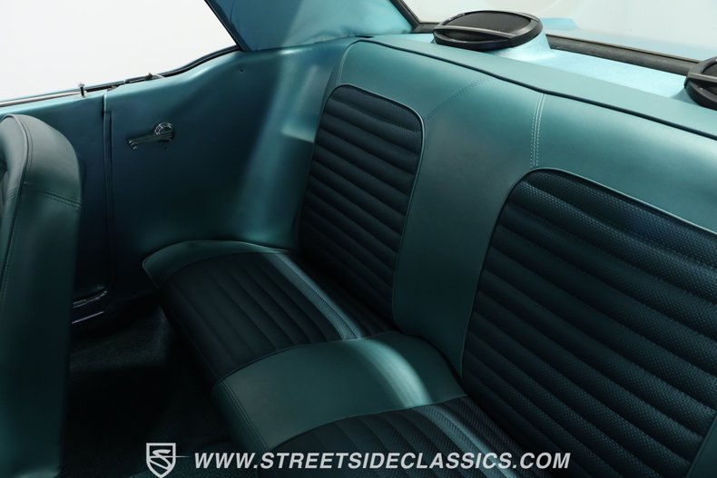Unknown-Mustang-1966-Tahoe-Turquoise-Aqua-11