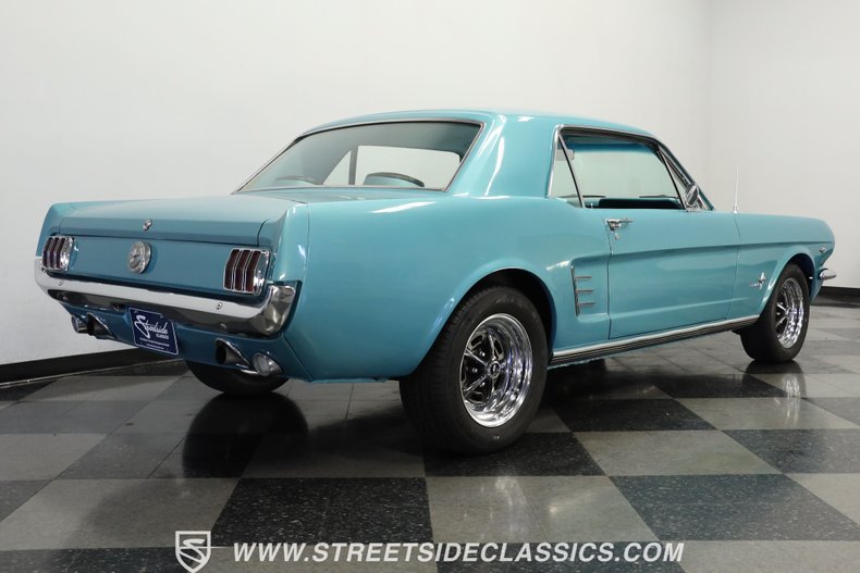 Unknown-Mustang-1966-Tahoe-Turquoise-Aqua-35