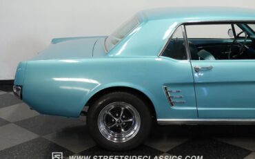 Unknown-Mustang-1966-Tahoe-Turquoise-Aqua-4