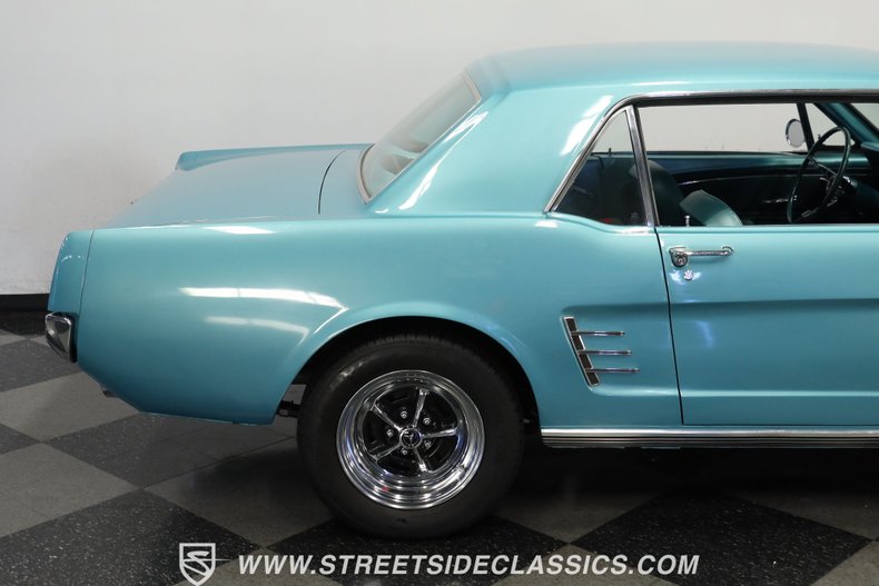 Unknown-Mustang-1966-Tahoe-Turquoise-Aqua-4