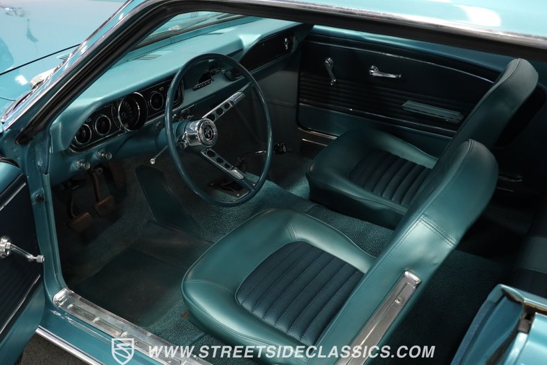 Unknown-Mustang-1966-Tahoe-Turquoise-Aqua