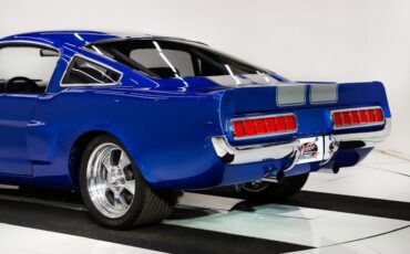 Unknown-Mustang-1966-Vibrant-Blue-Silver-48