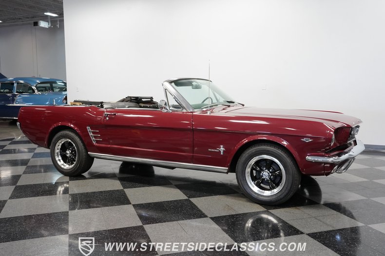 Unknown-Mustang-1966-Vintage-Burgundy-Black-18