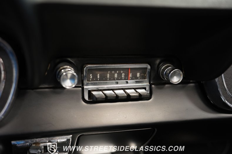 Unknown-Mustang-1966-Vintage-Burgundy-Black-47