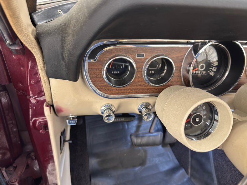 Unknown-Mustang-1966-Vintage-Burgundy-Parchment-12