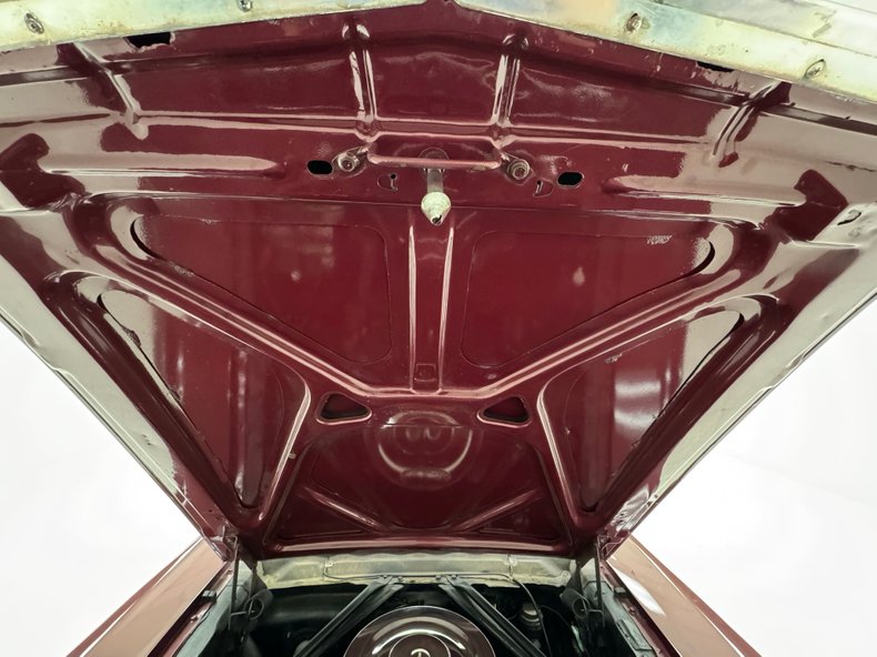 Unknown-Mustang-1966-Vintage-Burgundy-Parchment-35