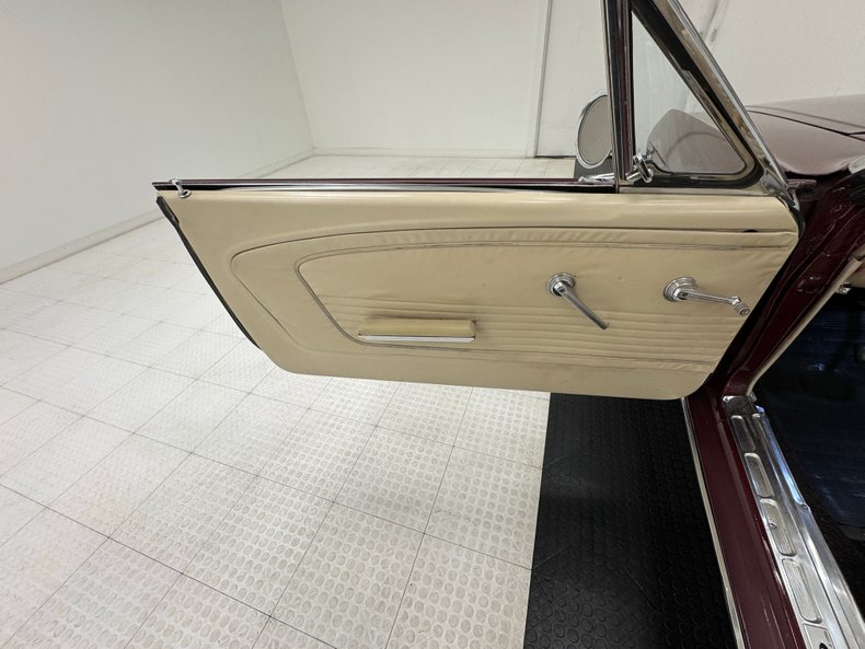 Unknown-Mustang-1966-Vintage-Burgundy-Parchment-43