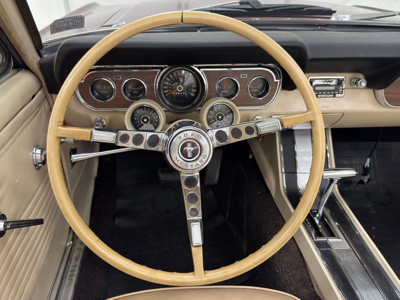 Unknown-Mustang-1966-Vintage-Burgundy-Parchment-5