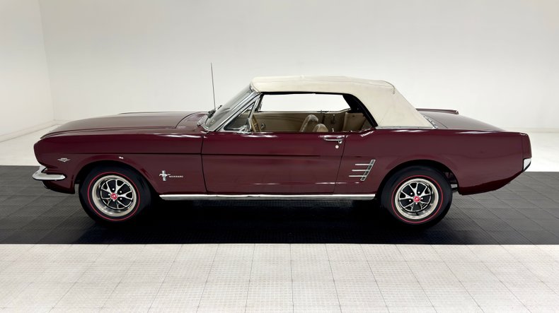 Unknown-Mustang-1966-Vintage-Burgundy-Parchment