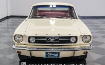 Unknown-Mustang-1966-WImbledon-White-Red-34