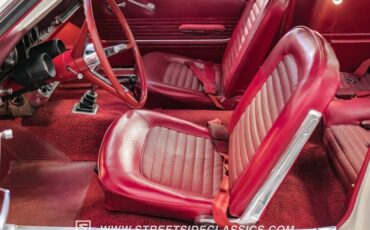 Unknown-Mustang-1966-WImbledon-White-Red-39