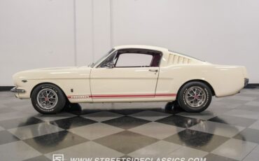 Unknown-Mustang-1966-WImbledon-White-Red-4