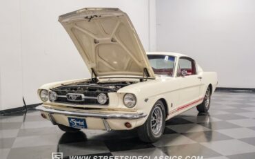 Unknown-Mustang-1966-WImbledon-White-Red-7