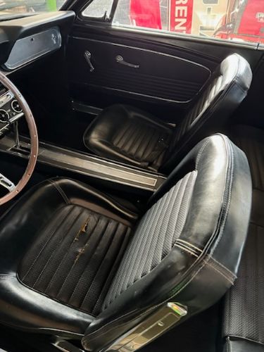 Unknown-Mustang-1966-White-10