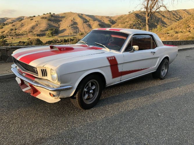 Unknown-Mustang-1966-White-2