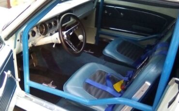 Unknown-Mustang-1966-White-3
