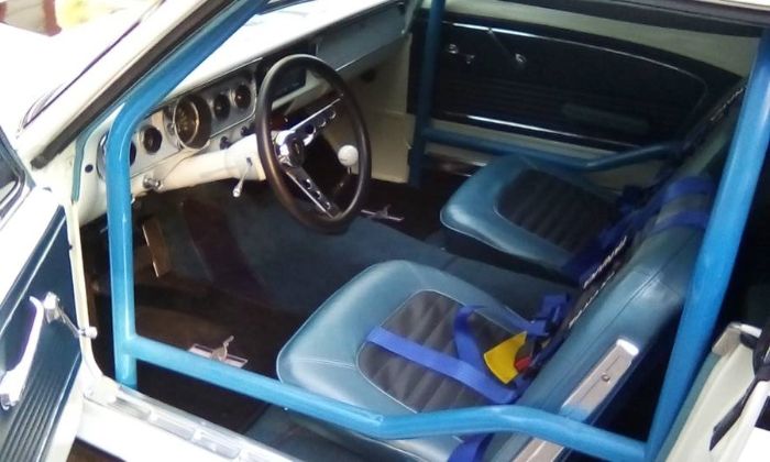 Unknown-Mustang-1966-White-3