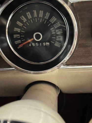 Unknown-Mustang-1966-White-5