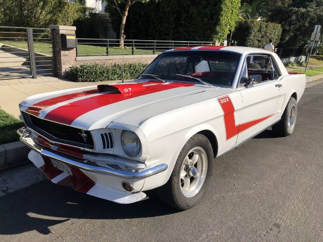Unknown-Mustang-1966-White-6