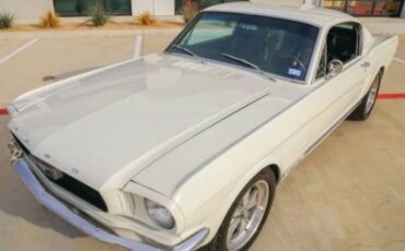 Unknown-Mustang-1966-White-Black-1