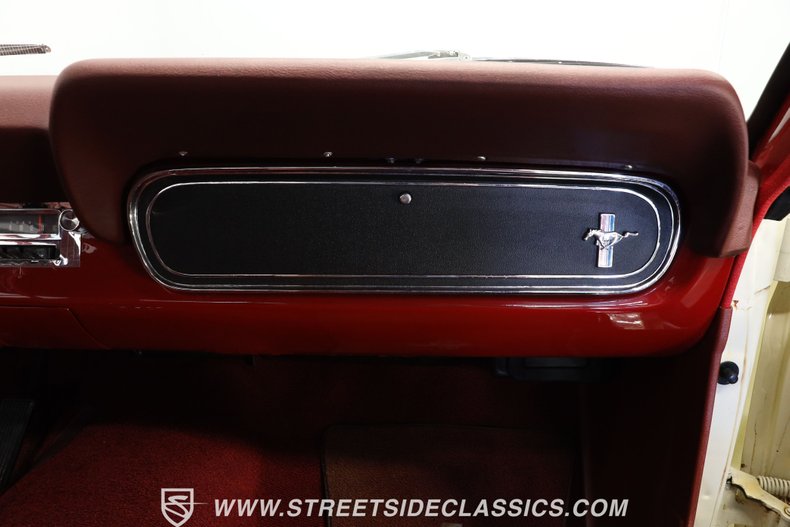 Unknown-Mustang-1966-White-Red-22