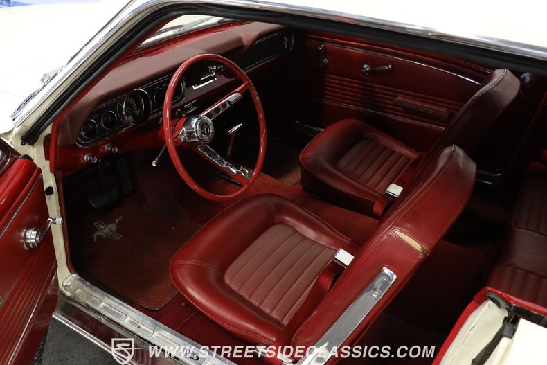 Unknown-Mustang-1966-White-Red-28