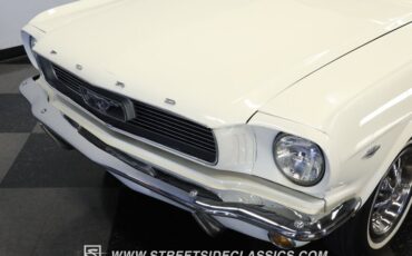 Unknown-Mustang-1966-White-Red-3