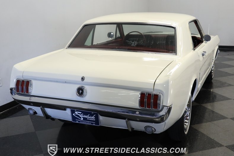 Unknown-Mustang-1966-White-Red-33
