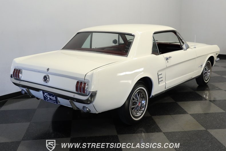 Unknown-Mustang-1966-White-Red-34
