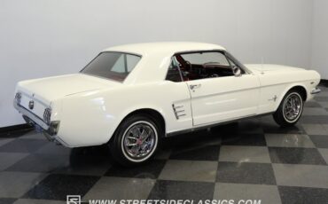 Unknown-Mustang-1966-White-Red-35