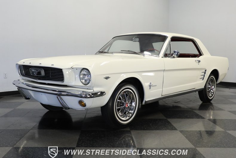 Unknown-Mustang-1966-White-Red-5