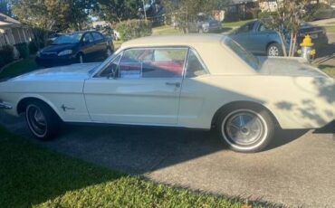 Unknown-Mustang-1966-White-Red-6