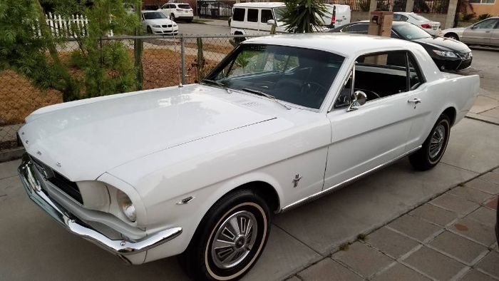 Unknown-Mustang-1966-White