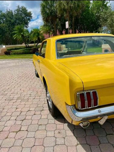 Unknown-Mustang-1966-Yellow-12