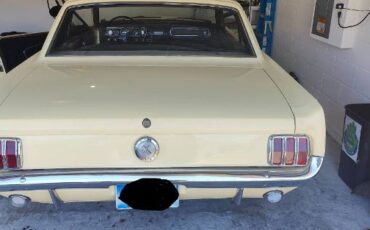 Unknown-Mustang-1966-Yellow-2