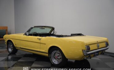 Unknown-Mustang-1966-Yellow-Black-10