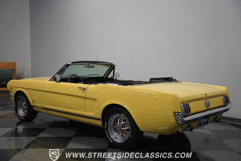 Unknown-Mustang-1966-Yellow-Black-10