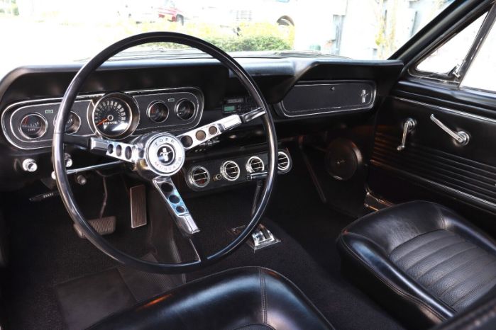 Unknown-Mustang-1966-Yellow-Black-12