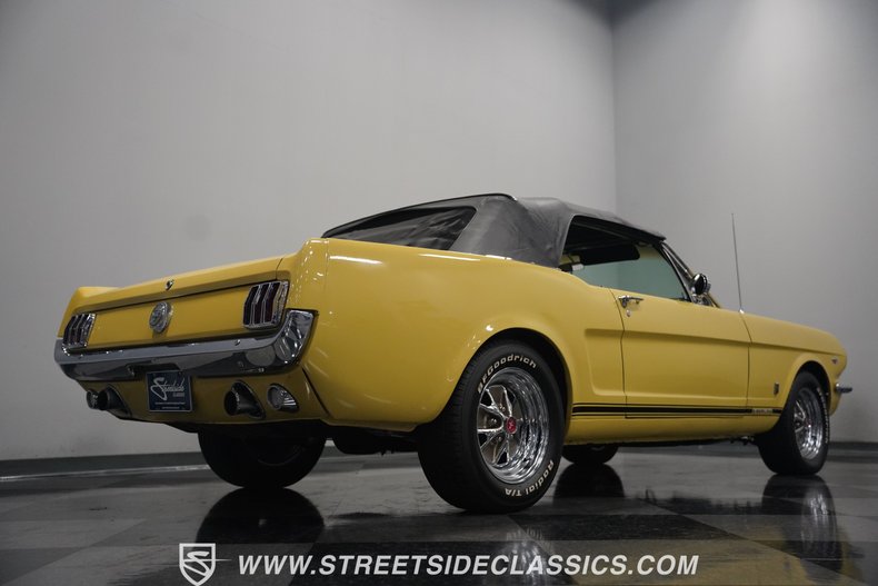 Unknown-Mustang-1966-Yellow-Black-32