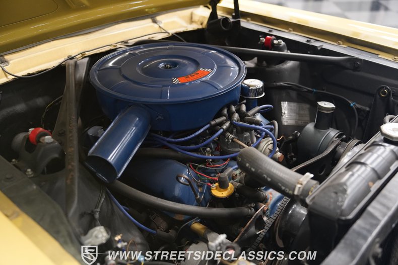 Unknown-Mustang-1966-Yellow-Black-37