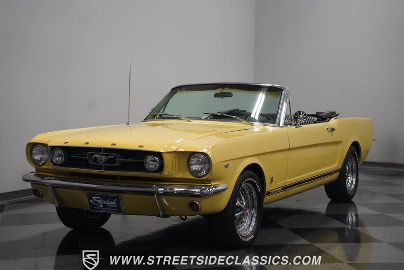 Unknown-Mustang-1966-Yellow-Black-4