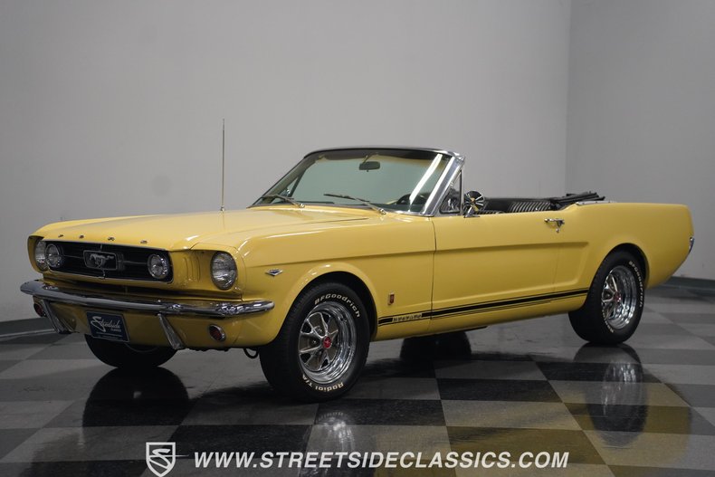 Unknown-Mustang-1966-Yellow-Black-5