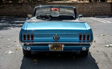 Unknown-Mustang-1967-Astro-Blue-Black-22