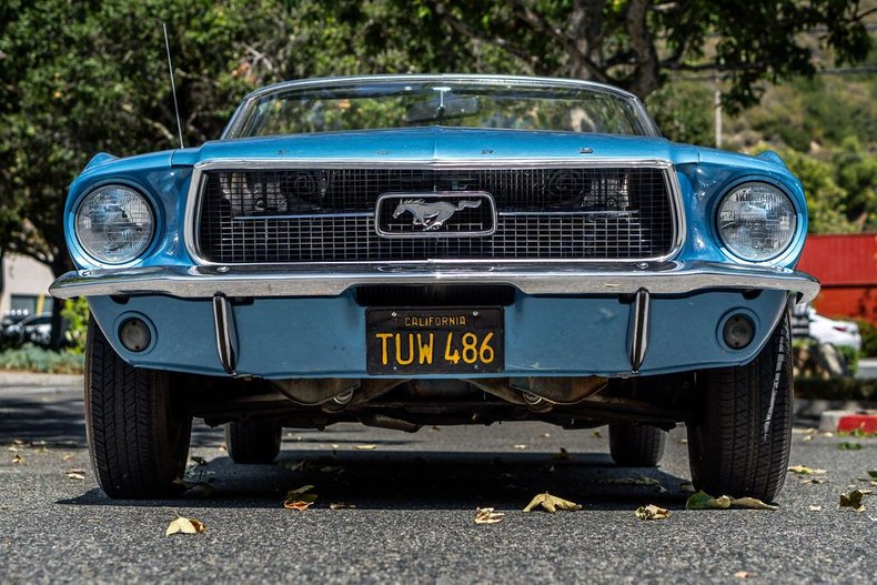 Unknown-Mustang-1967-Astro-Blue-Black-26