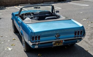 Unknown-Mustang-1967-Astro-Blue-Black-3
