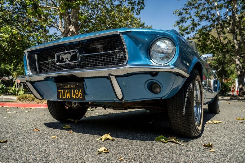 Unknown-Mustang-1967-Astro-Blue-Black-36