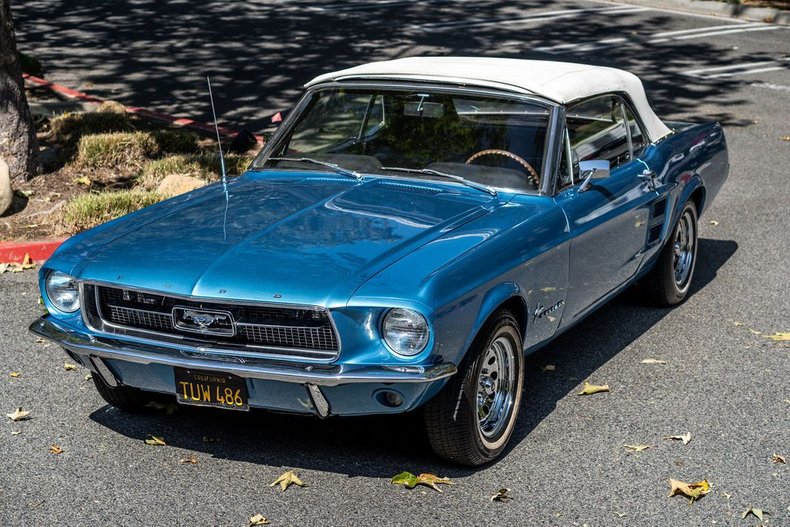 Unknown-Mustang-1967-Astro-Blue-Black-45