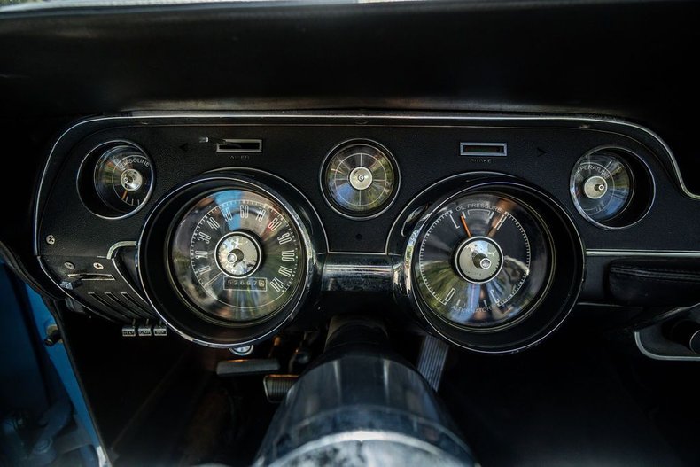 Unknown-Mustang-1967-Astro-Blue-Black-46