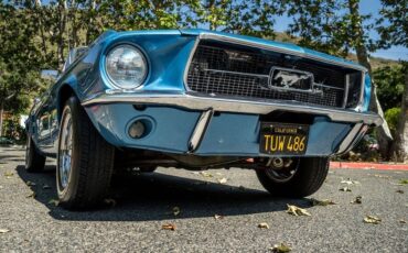 Unknown-Mustang-1967-Astro-Blue-Black-49