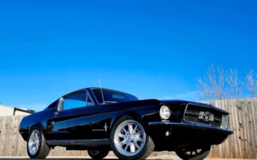 Unknown-Mustang-1967-Black-Black-2